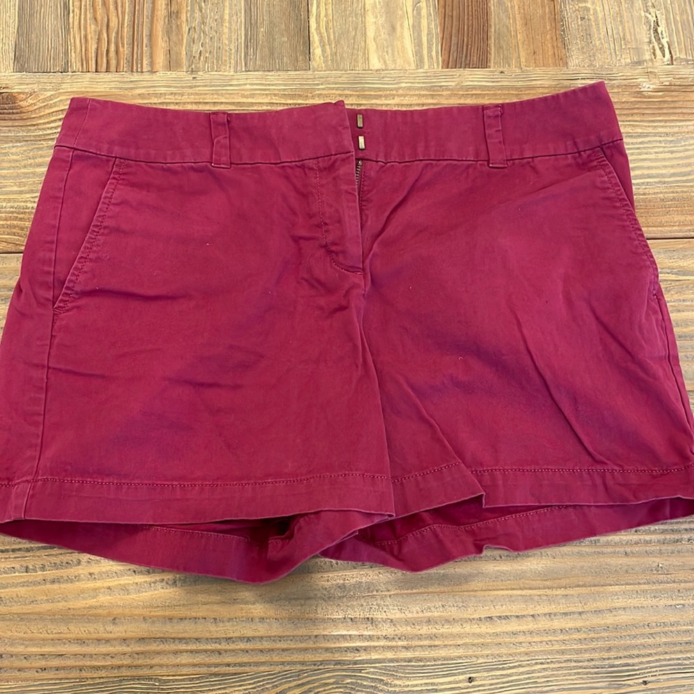 Loft Chino shorts 4” size 8